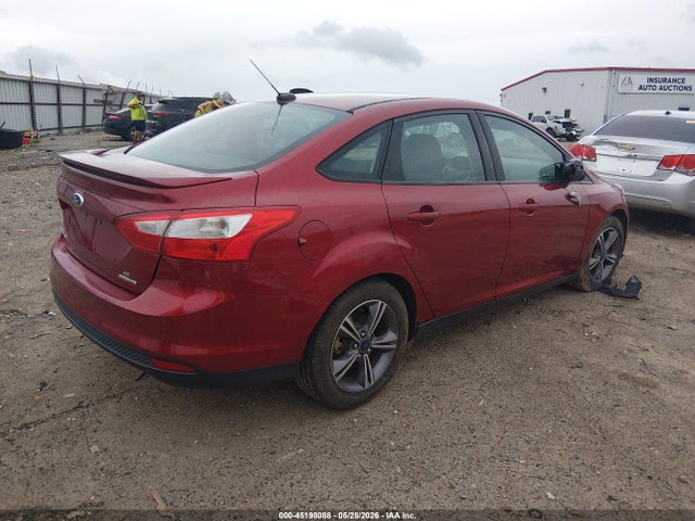 Ford FOCUS SE 2014 1FADP3F25EL451721 Image 4