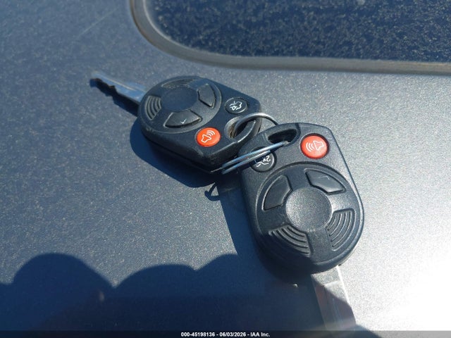 45198136 :رقم المزاد ، 3FADP0L39BR272249 vin ، 2011 Ford Fusion Hybrid مزاد بيع
