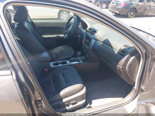 45198136 :رقم المزاد ، 3FADP0L39BR272249 vin ، 2011 Ford Fusion Hybrid مزاد بيع