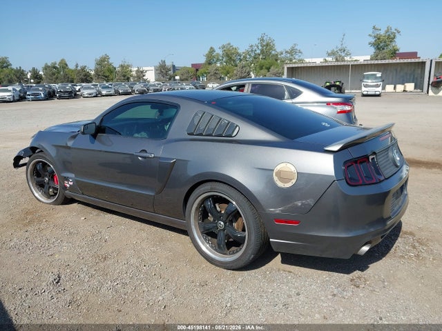 2014 Ford Mustang V6 მანქანა იყიდება აუქციონზე, vin: 1ZVBP8AM3E5205131, აუქციონის ნომერი: 45198141