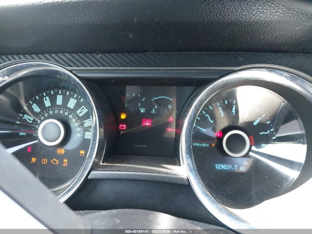 2014 Ford Mustang V6 მანქანა იყიდება აუქციონზე, vin: 1ZVBP8AM3E5205131, აუქციონის ნომერი: 45198141