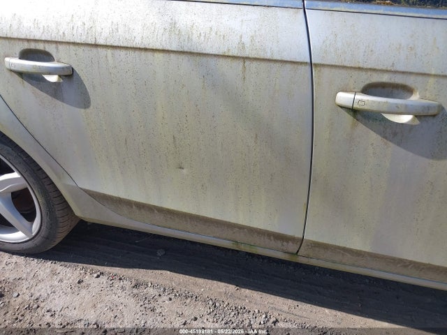 45198181 :رقم المزاد ، WAUFFAFL7BN047948 vin ، 2011 Audi A4 2.0t Premium مزاد بيع