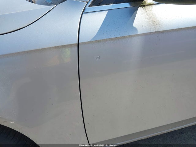 45198181 :رقم المزاد ، WAUFFAFL7BN047948 vin ، 2011 Audi A4 2.0t Premium مزاد بيع