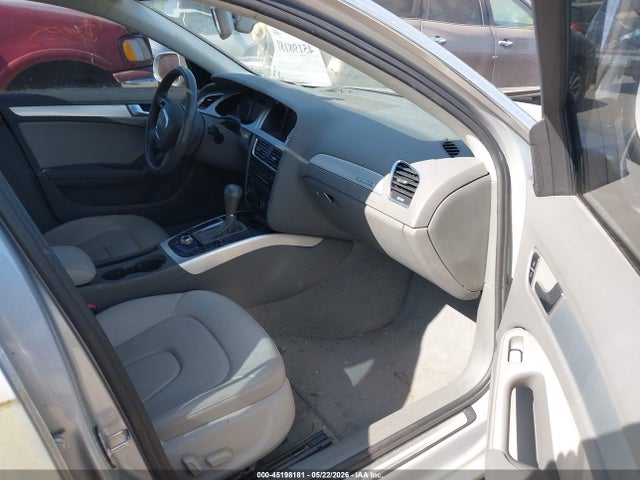 45198181 :رقم المزاد ، WAUFFAFL7BN047948 vin ، 2011 Audi A4 2.0t Premium مزاد بيع