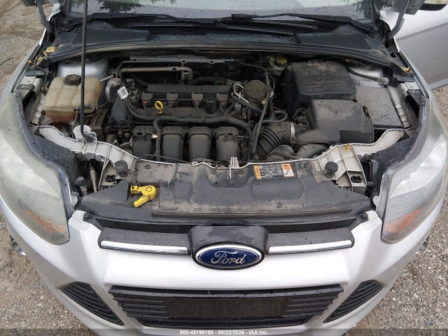 45198196 :رقم المزاد ، 1FADP3N26EL397752 vin ، 2014 Ford Focus Titanium مزاد بيع