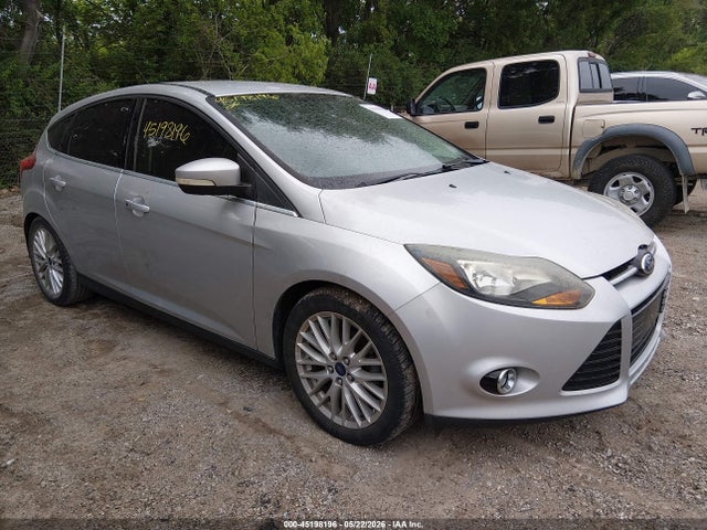 45198196 :رقم المزاد ، 1FADP3N26EL397752 vin ، 2014 Ford Focus Titanium مزاد بيع