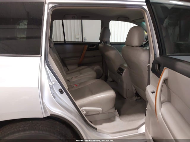 2009 Toyota Highlander Hybrid მანქანა იყიდება აუქციონზე, vin: JTEEW41A492033213, აუქციონის ნომერი: 45198216