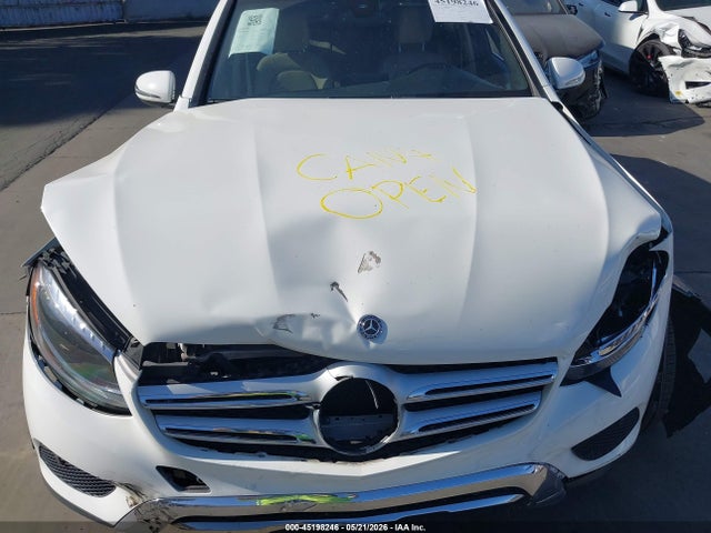 WDC0G4JB3JV095848 Mercedes-Benz GLC 300