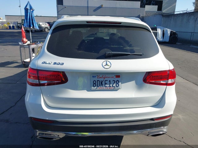 WDC0G4JB3JV095848 Mercedes-Benz GLC 300