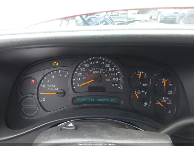 Продажа на аукционе авто 2005 Chevrolet Silverado 1500 Z71, vin: 1GCEK19Z45Z219294, номер лота: 45198254