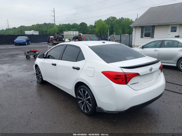 2018 Toyota Corolla L/le/xle/se/xse მანქანა იყიდება აუქციონზე, vin: 5YFBURHE8JP757611, აუქციონის ნომერი: 45198262