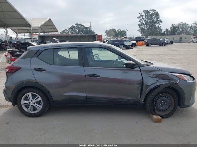 3N1CP5BV2NL494227 Nissan Kicks S Xtronic Cvt