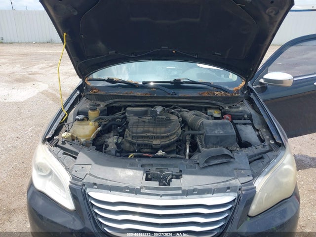 2013 Chrysler 200 Limited მანქანა იყიდება აუქციონზე, vin: 1C3CCBCG8DN526995, აუქციონის ნომერი: 45198273