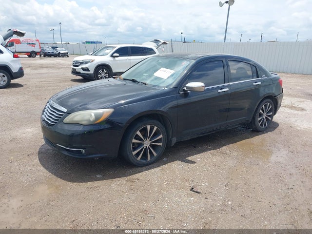 2013 Chrysler 200 Limited მანქანა იყიდება აუქციონზე, vin: 1C3CCBCG8DN526995, აუქციონის ნომერი: 45198273