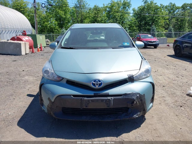 Продажа на аукционе авто 2016 Toyota Prius V Four, vin: JTDZN3EU3GJ041538, номер лота: 45198296