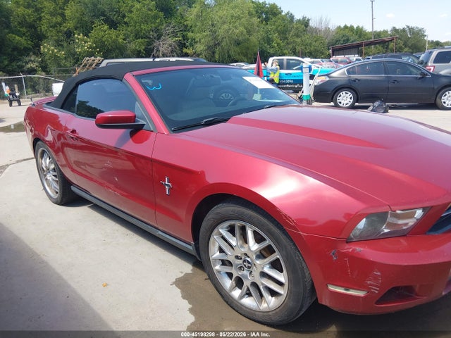 45198298 :رقم المزاد ، 1ZVBP8EM3C5217982 vin ، 2012 Ford Mustang V6 Premium مزاد بيع