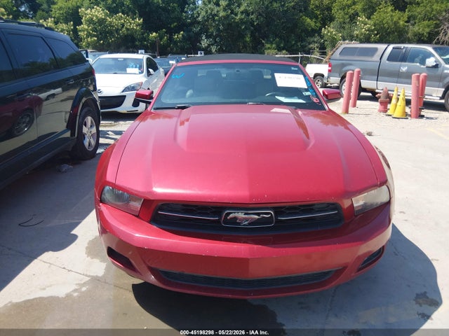 45198298 :رقم المزاد ، 1ZVBP8EM3C5217982 vin ، 2012 Ford Mustang V6 Premium مزاد بيع