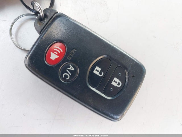 45198315 :رقم المزاد ، JTDKN3DU9A0094034 vin ، 2010 Toyota Prius Iv مزاد بيع