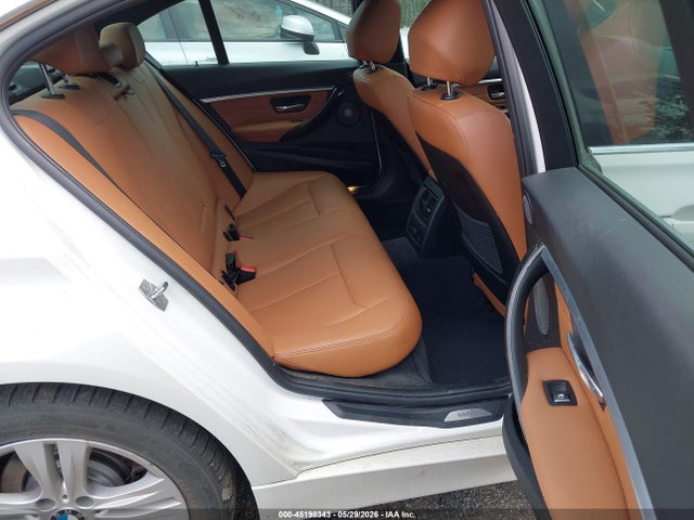 WBA8E3C53GK501635 BMW 328i Xdrive