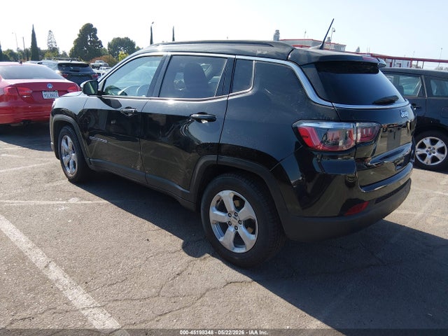 3C4NJCBBXKT789217 Jeep Compass Latitude Fwd