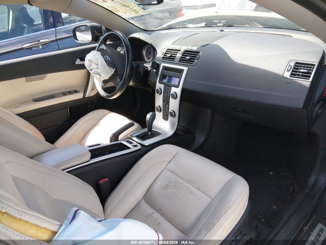 Продаж на аукціоні авто 2011 Volvo C70 T5, vin: YV1672MC6BJ117966, номер лоту: 45198371