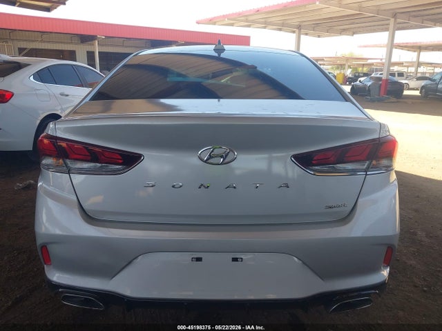 2018 Hyundai Sonata Sport მანქანა იყიდება აუქციონზე, vin: 5NPE34AF8JH668091, აუქციონის ნომერი: 45198375