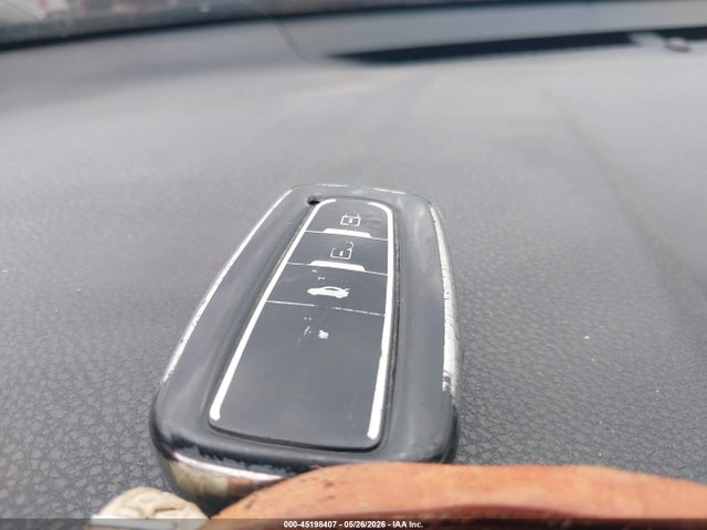 4T1B61HK3KU278045 Toyota CAMRY XSE
