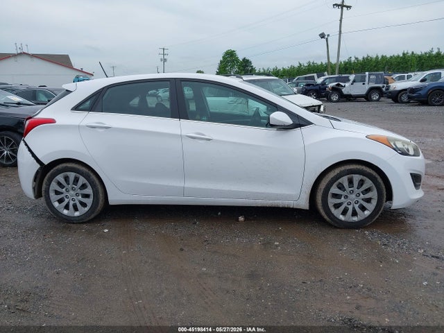 Продажа на аукционе авто 2016 Hyundai Elantra Gt, vin: KMHD35LH8GU287299, номер лота: 45198414