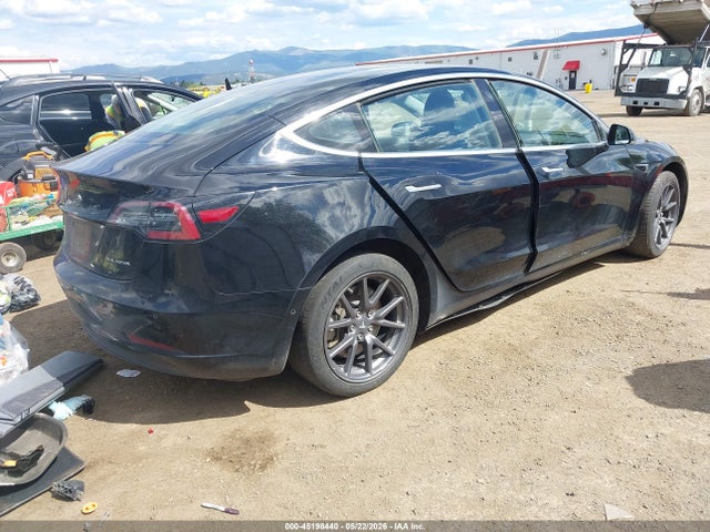 Tesla Model 3 Long Range/performance 2018 5YJ3E1EB2JF073288 Image 4