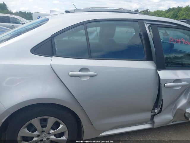 5YFEPMAE7NP341007 Toyota COROLLA LE
