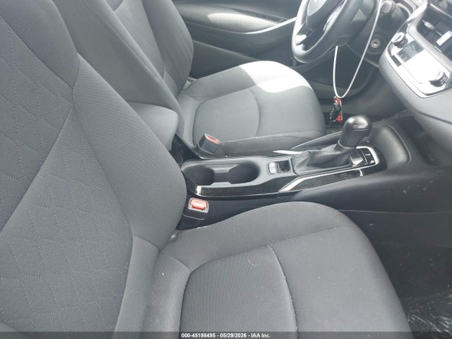 5YFEPMAE7NP341007 Toyota COROLLA LE
