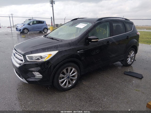 Ford Escape Titanium 2017 1FMCU0JD5HUA79264 Image 2