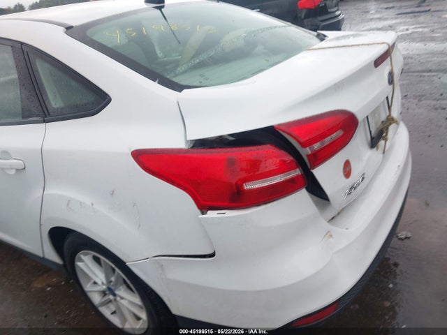 45198515 :رقم المزاد ، 1FADP3F21JL227453 vin ، 2018 Ford Focus Se مزاد بيع