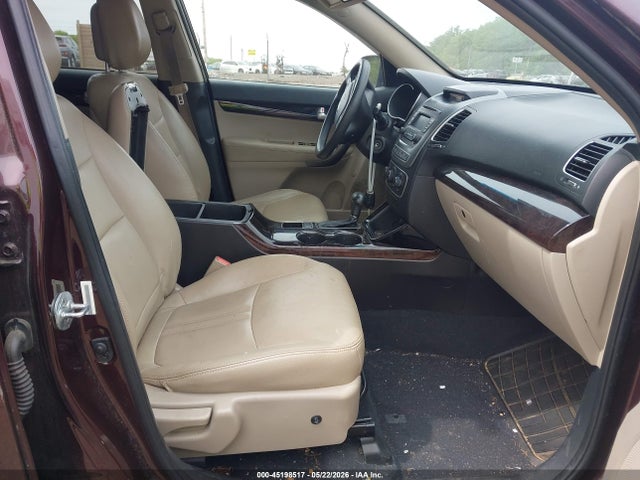 2015 Kia Sorento Lx V6 მანქანა იყიდება აუქციონზე, vin: 5XYKTDA74FG646938, აუქციონის ნომერი: 45198517