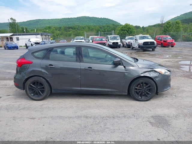 45198521 :رقم المزاد ، 1FADP3K2XJL255046 vin ، 2018 Ford Focus Se مزاد بيع