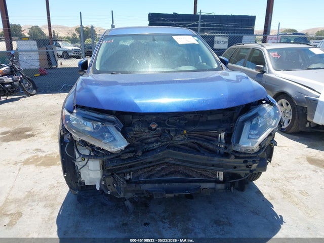 Продажа на аукционе авто 2017 Nissan Rogue S, vin: KNMAT2MT6HP549748, номер лота: 45198532