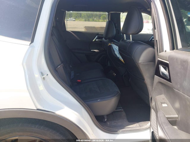 2024 Mitsubishi Outlander Se Black Edition S-awc მანქანა იყიდება აუქციონზე, vin: JA4J3VA8XRZ011622, აუქციონის ნომერი: 45198540