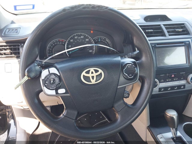 45198544 :رقم المزاد ، 4T4BF1FK4CR253925 vin ، 2012 Toyota Camry Le مزاد بيع