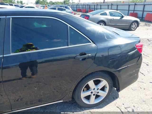 45198544 :رقم المزاد ، 4T4BF1FK4CR253925 vin ، 2012 Toyota Camry Le مزاد بيع