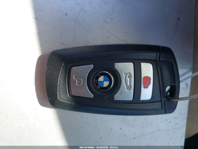 Продаж на аукціоні авто 2015 Bmw 528i, vin: WBA5A5C53FD516844, номер лоту: 45198564