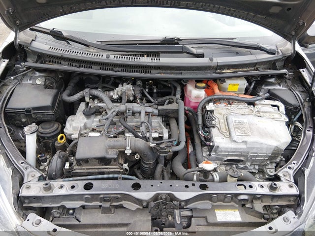 JTDKDTB31G1132016 Toyota Prius C One