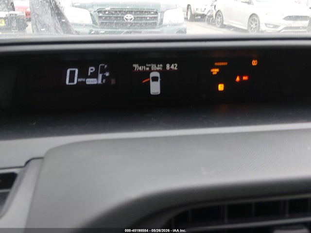 JTDKDTB31G1132016 Toyota Prius C One