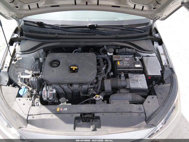 Продажа на аукционе авто 2020 Hyundai Elantra Se, vin: 5NPD74LF0LH610833, номер лота: 45198586