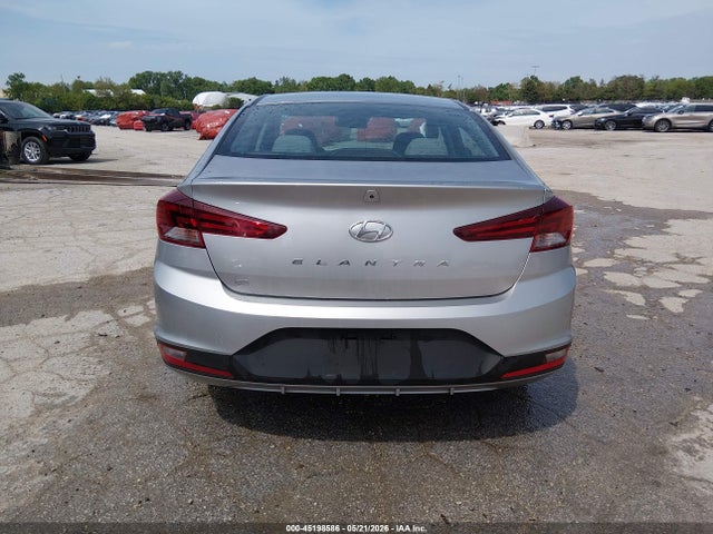 Продажа на аукционе авто 2020 Hyundai Elantra Se, vin: 5NPD74LF0LH610833, номер лота: 45198586