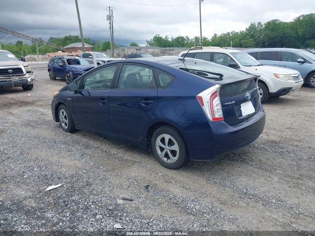 45198606 :رقم المزاد ، JTDKN3DU2D1724572 vin ، 2013 Toyota Prius Three مزاد بيع