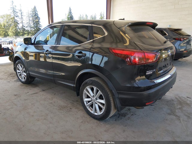 JN1BJ1CP0HW033791 Nissan Rogue Sport S