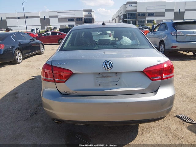 2013 Volkswagen Passat 2.5l Se მანქანა იყიდება აუქციონზე, vin: 1VWBP7A32DC021102, აუქციონის ნომერი: 45198688