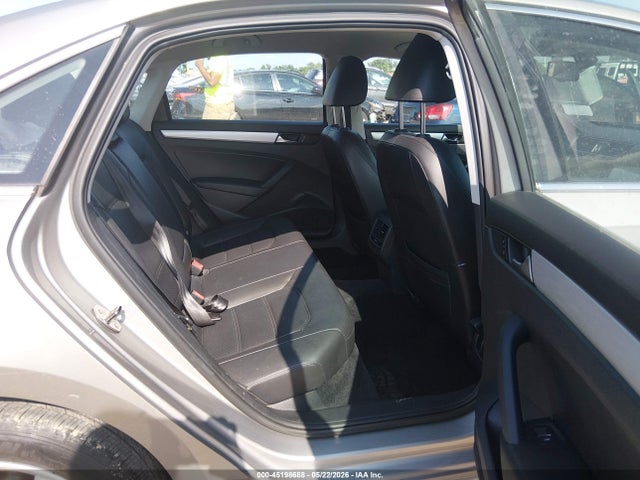 2013 Volkswagen Passat 2.5l Se მანქანა იყიდება აუქციონზე, vin: 1VWBP7A32DC021102, აუქციონის ნომერი: 45198688