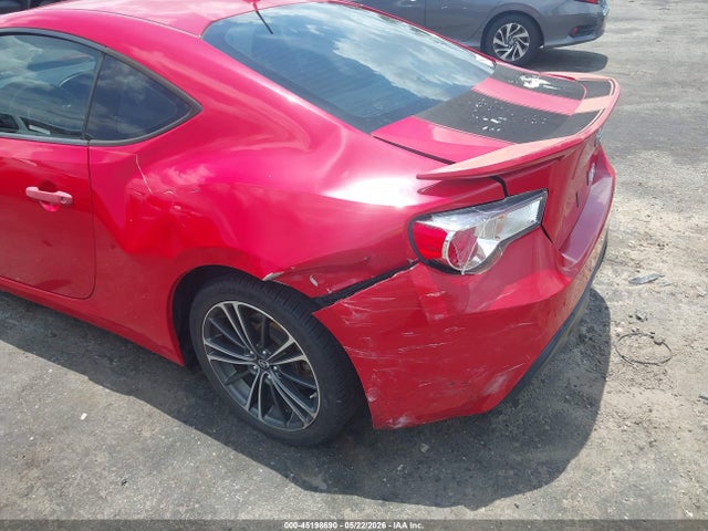 45198690 :رقم المزاد ، JF1ZNAA11E8706088 vin ، 2014 Scion Fr-s مزاد بيع