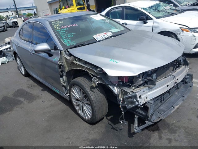 4T1B21HK5KU520877 Toyota Camry Hybrid Xle
